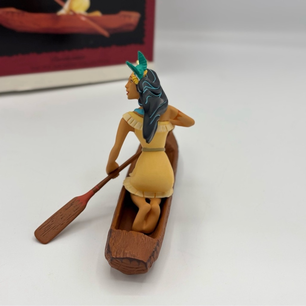 Hallmark Pocahontas Canoe Ornament Resin Figurine with Stand 1995 - Picture 9 of 14